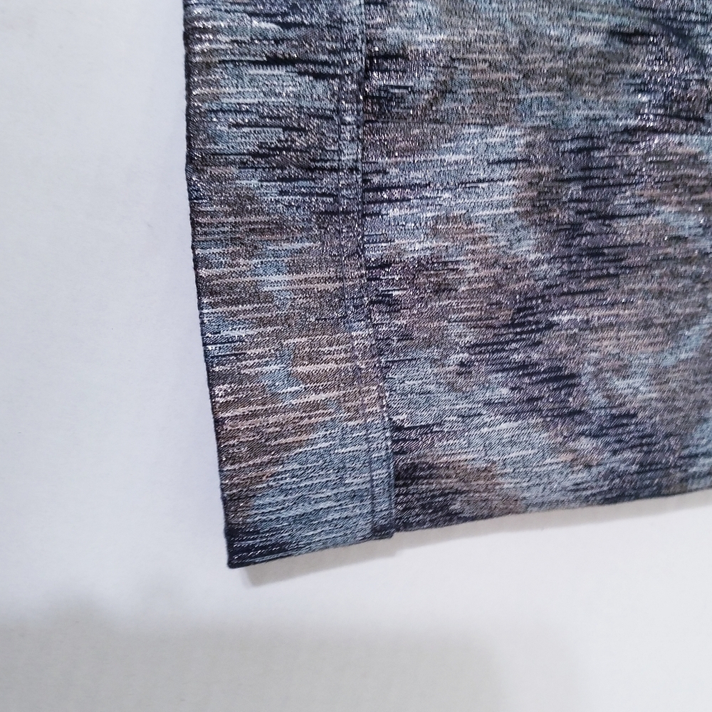 Burberry | Evening‎ Metallic Flare Skirt, size 8 - Picture 3 of 11